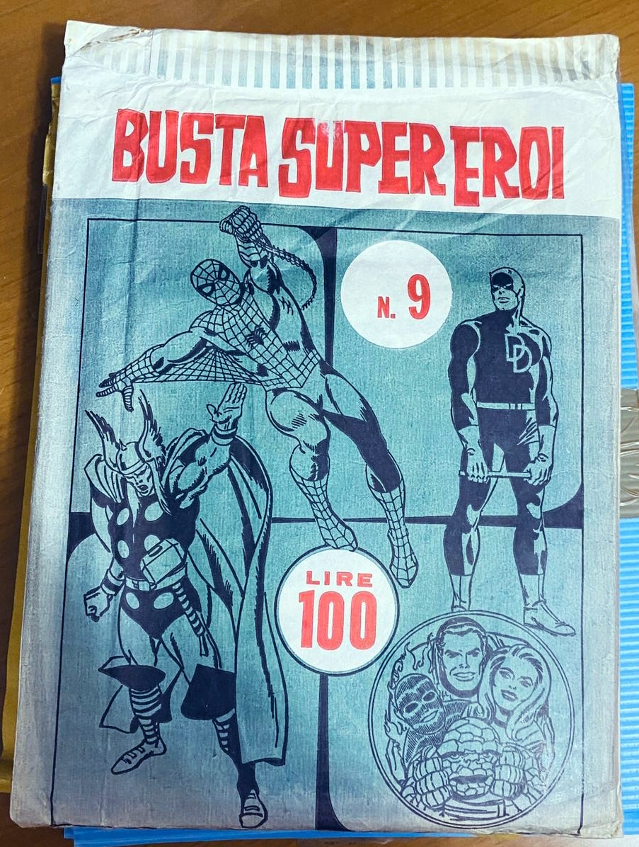 BUSTA SUPER EROI N. 9